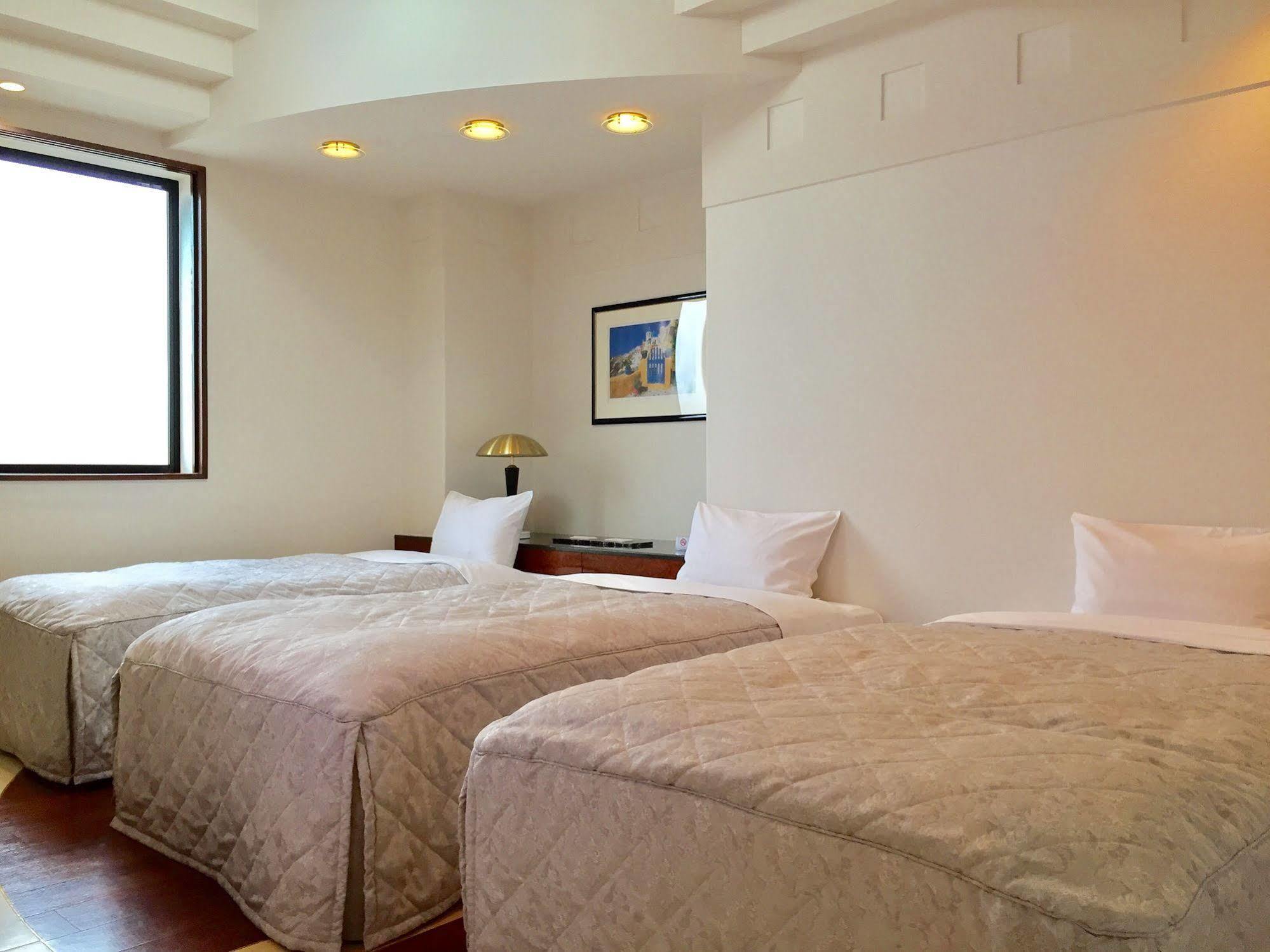 Niceinn Hotel Maihama Tokyo Bay Premiere Urayasu Eksteriør bilde