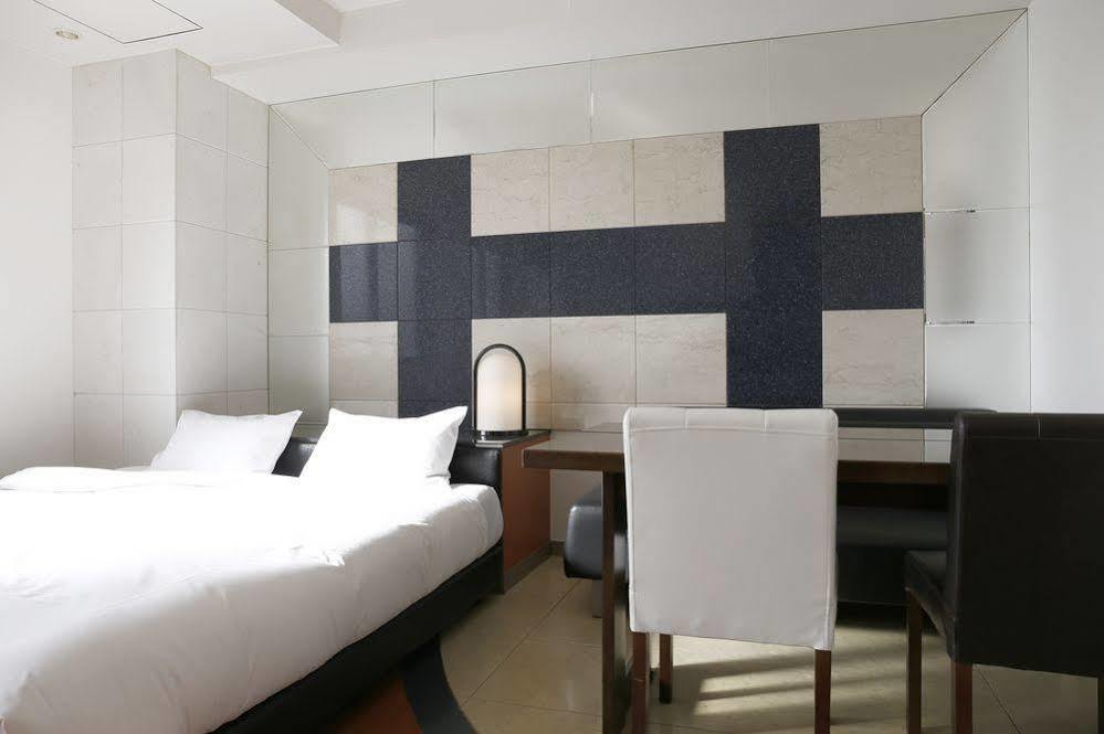 Niceinn Hotel Maihama Tokyo Bay Premiere Urayasu Eksteriør bilde